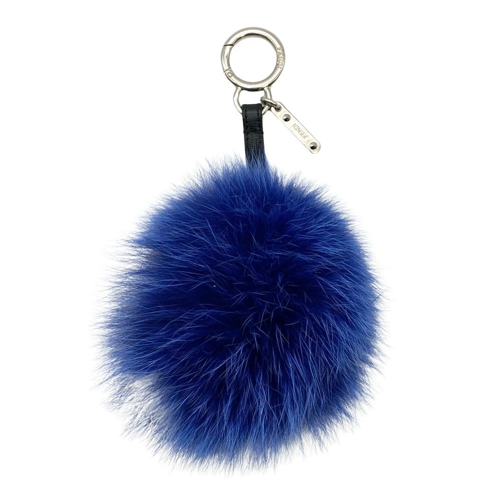 FENDI ブルーファーキーホルダー フェンディ FENDI ポンポンチャーム キーホルダー ファー ブルー