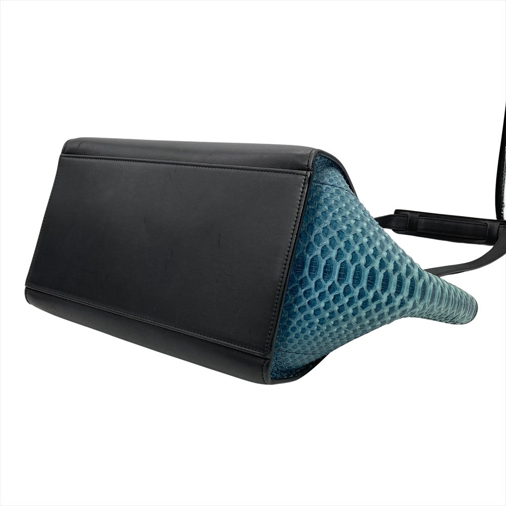 セリーヌ CELINE トラペーズ ショルダーバッグ 2WAY レザー ブルー ゴールド金具 パイソン レディース【中古】 セリーヌ CELINE トラペーズ ショルダーバッグ 2WAY レザー ブルー