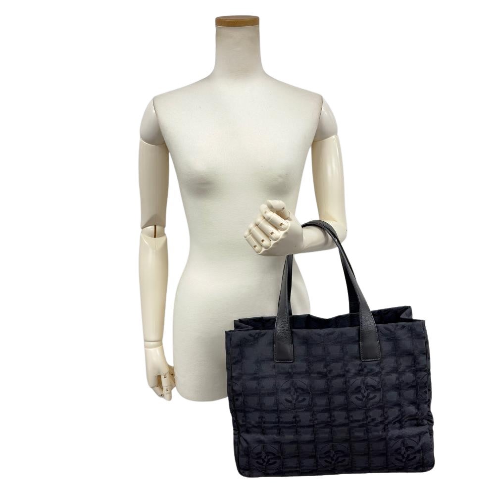 シャネル CHANEL ニュートラベルライン MM トートバッグ ナイロン