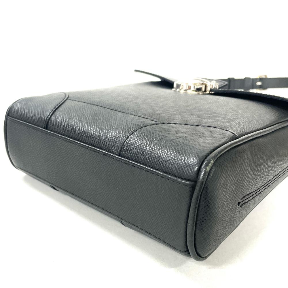 ルイヴィトン LOUIS VUITTON ルカ ショルダーバッグ タイガ M31192