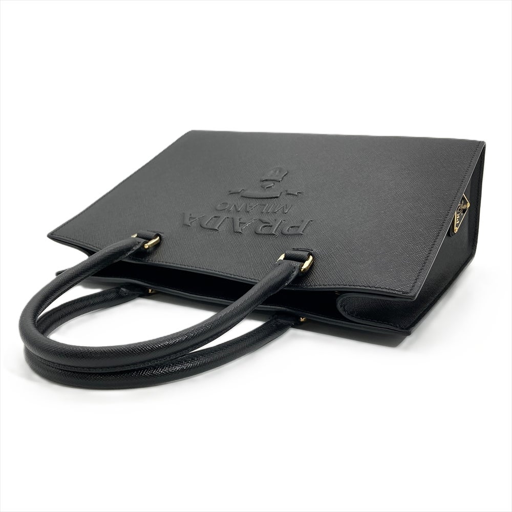 プラダ PRADA エンボスロゴ ショルダーバッグ 2WAY サフィアーノ