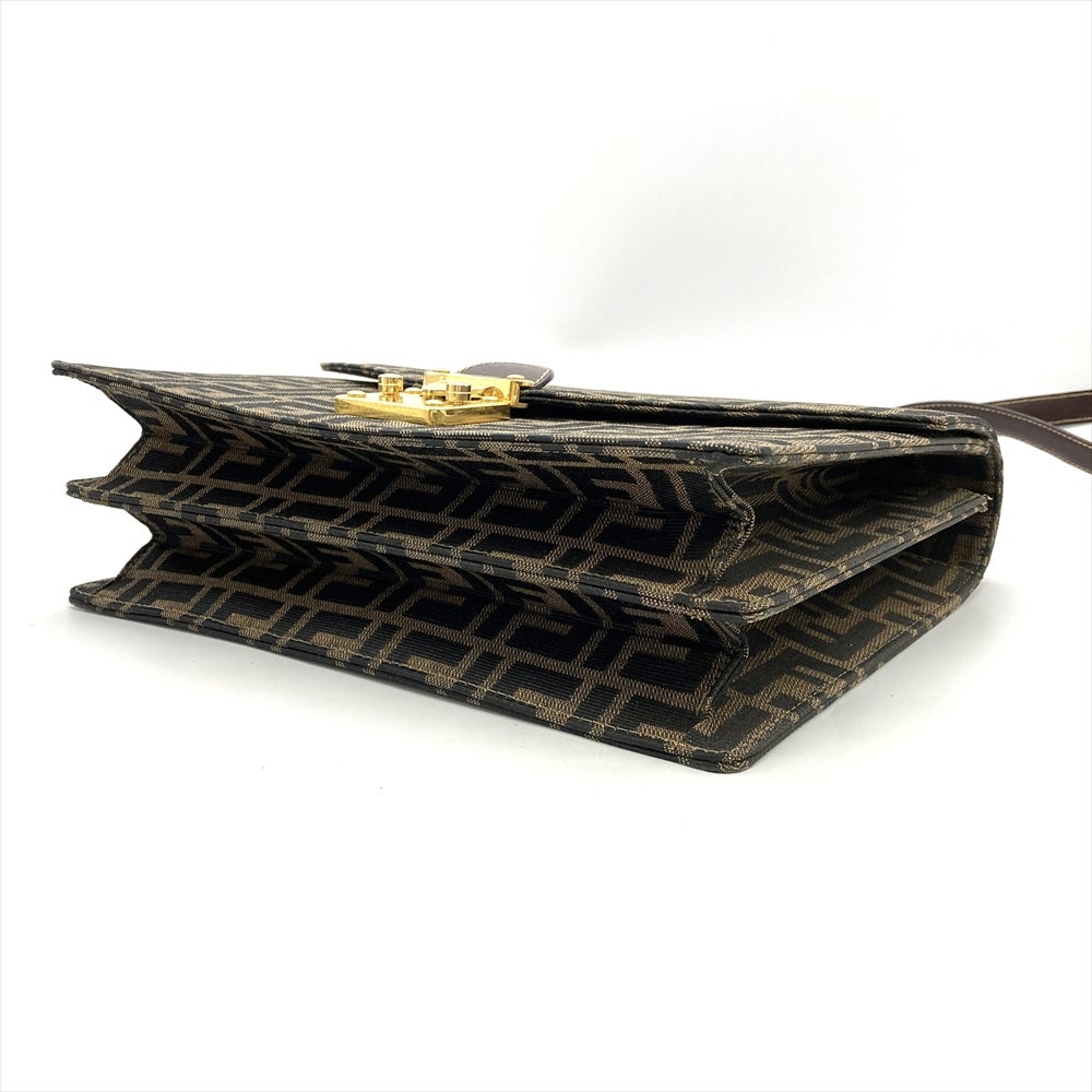 フェンディ FENDI ズッカ ショルダーバッグ キャンバス ブラウン