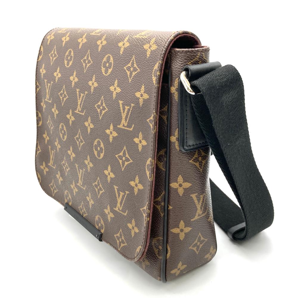 ルイヴィトン LOUIS VUITTON ディストリクトPM ショルダーバッグ