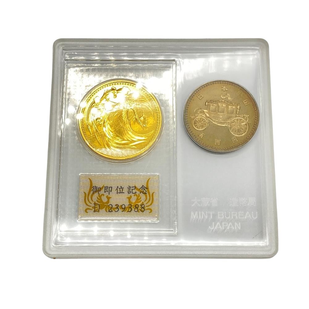 天皇陛下 御即位記念 貨幣セット 10万円金貨 500円白銅貨 純金 30g