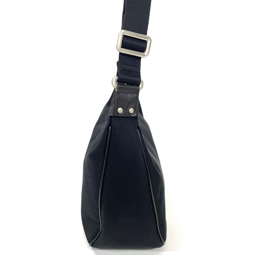 ルイヴィトン LOUIS VUITTON エクスプロラトゥール ショルダーバッグ