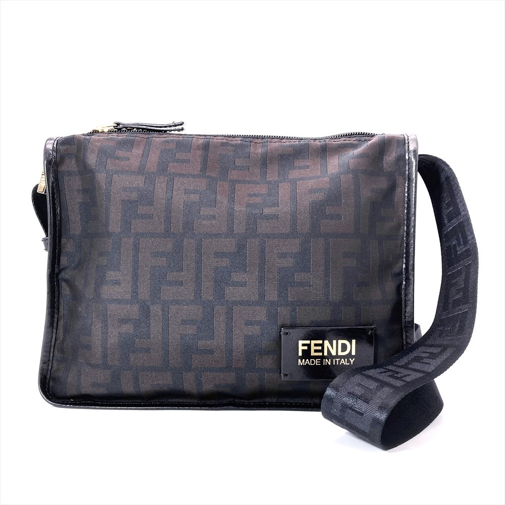 フェンディ FENDI ズッカ柄 ショルダーバッグ ナイロン 7VA220