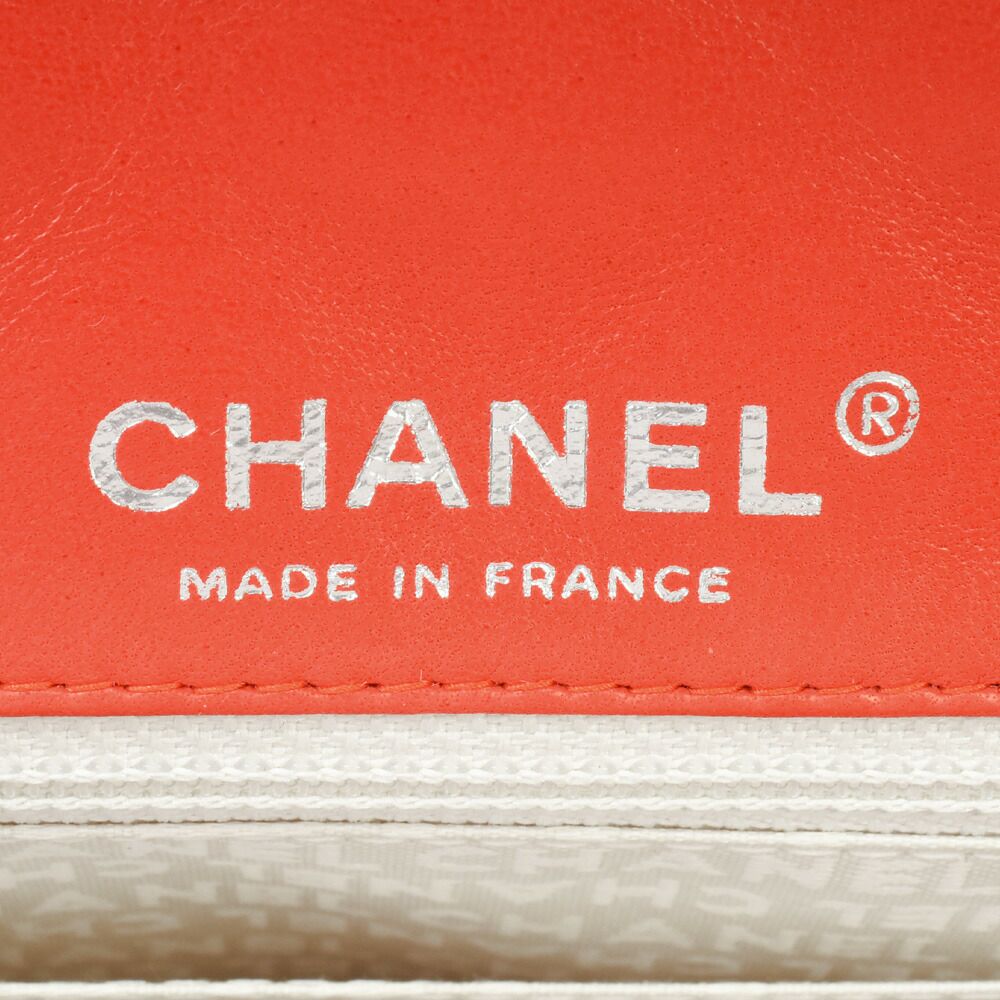 シャネル CHANEL マトラッセ25 Wチェーン ショルダーバッグ ラムスキン