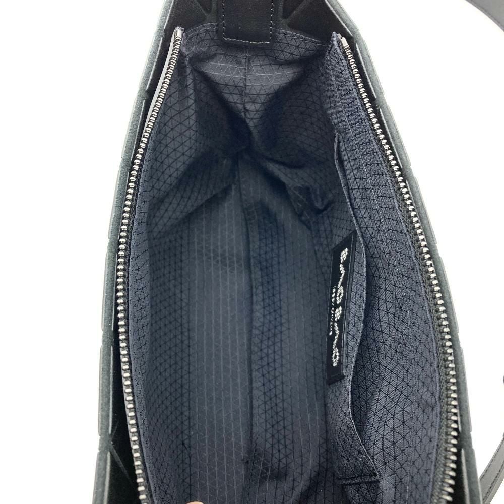 イッセイミヤケ ISSEY MIYAKE バオバオ クリスタルマット 2WAYバッグ ショルダーバッグ マットブラック BB33AG313 中古 新入荷 OB1641 BAO ISSEY MIYAKE イッセイミヤケ バオバオ クリスタルマット 2WAY