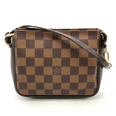 ルイヴィトン LOUIS VUITTON トゥルース メイクアップ ポシェット 
