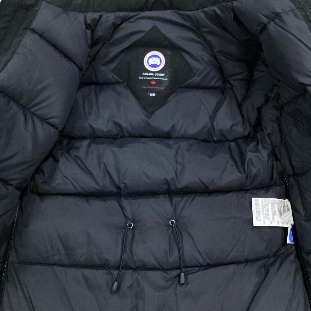 カナダグース カムループス XS 黒 本日限定値下げ カナダグース CANADA GOOSE カムループス ダウンジャケット CA01201
