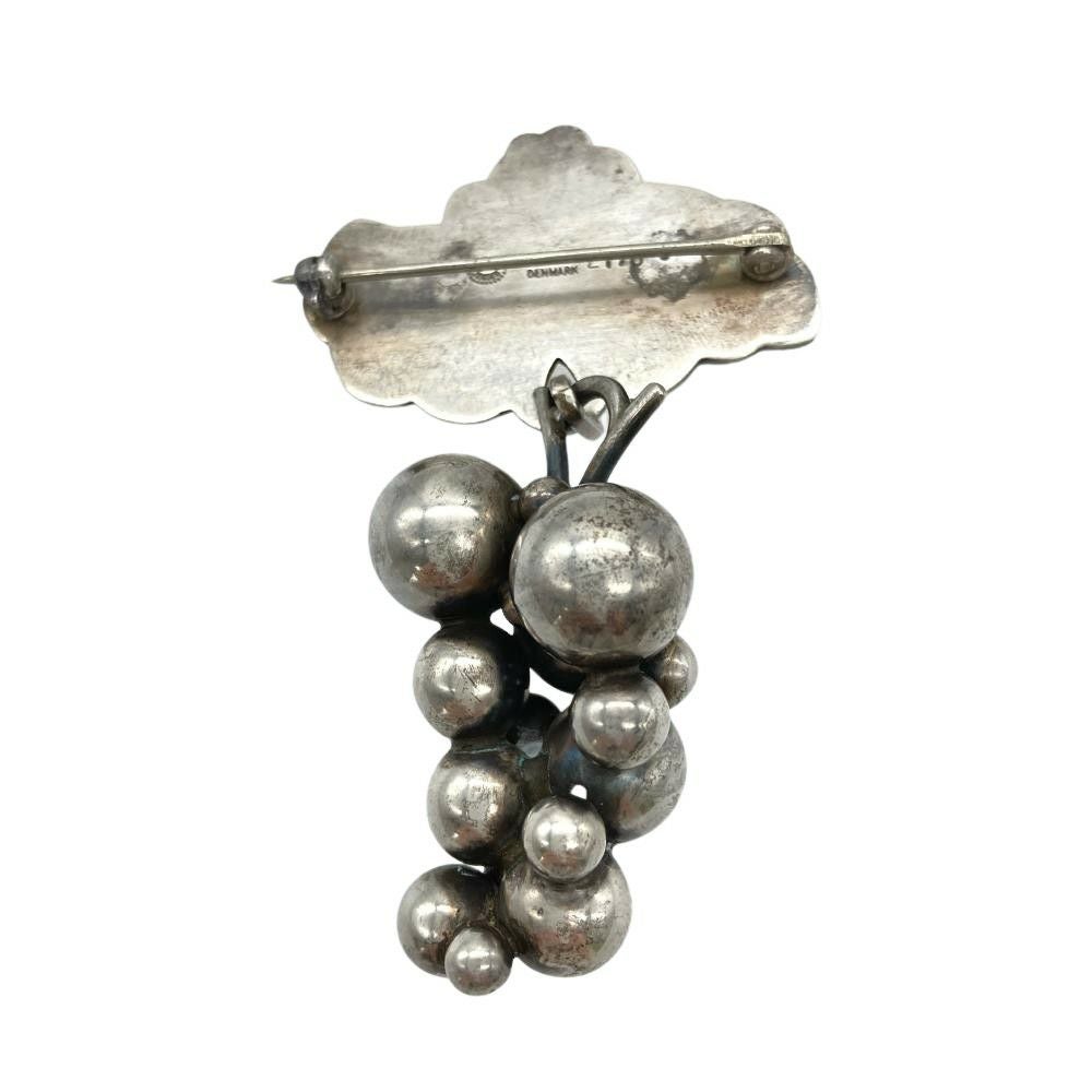 ジョージジェンセン Georg Jensen 葡萄モチーフ ブローチ SV925 24.4g
