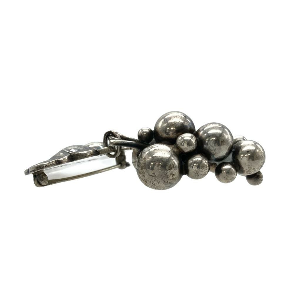 ジョージジェンセン Georg Jensen 葡萄モチーフ ブローチ SV925 24.4g