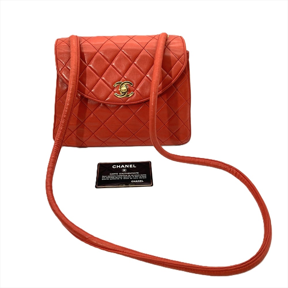 シャネル CHANEL マトラッセ ショルダーバッグ ラムスキン レッド ココ