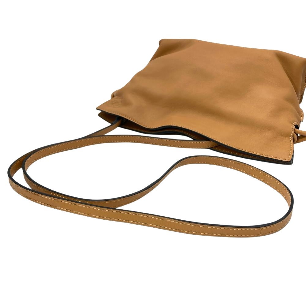 ロエベ LOEWE フラメンコ クラッチ ミニ ショルダーバッグ キャメル