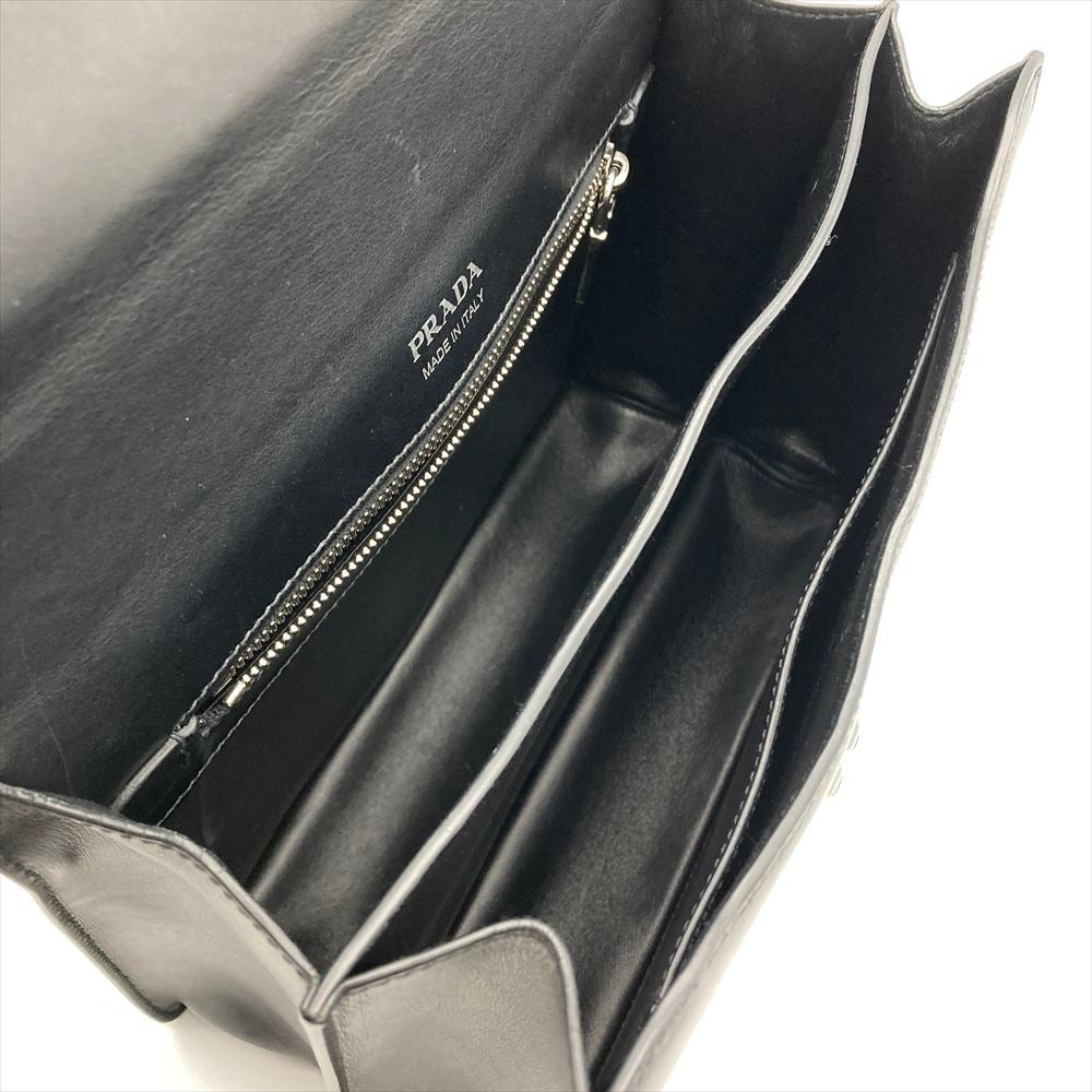 プラダ PRADA スタッズ ショルダーバッグ 2WAY レザー 1BA179 ブラック